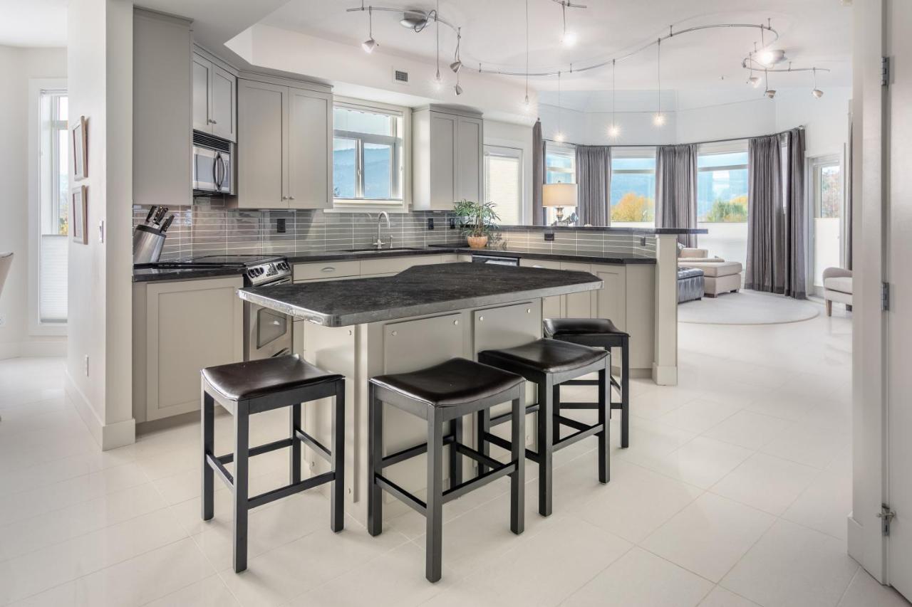 Kelowna Discovery Екстер'єр фото