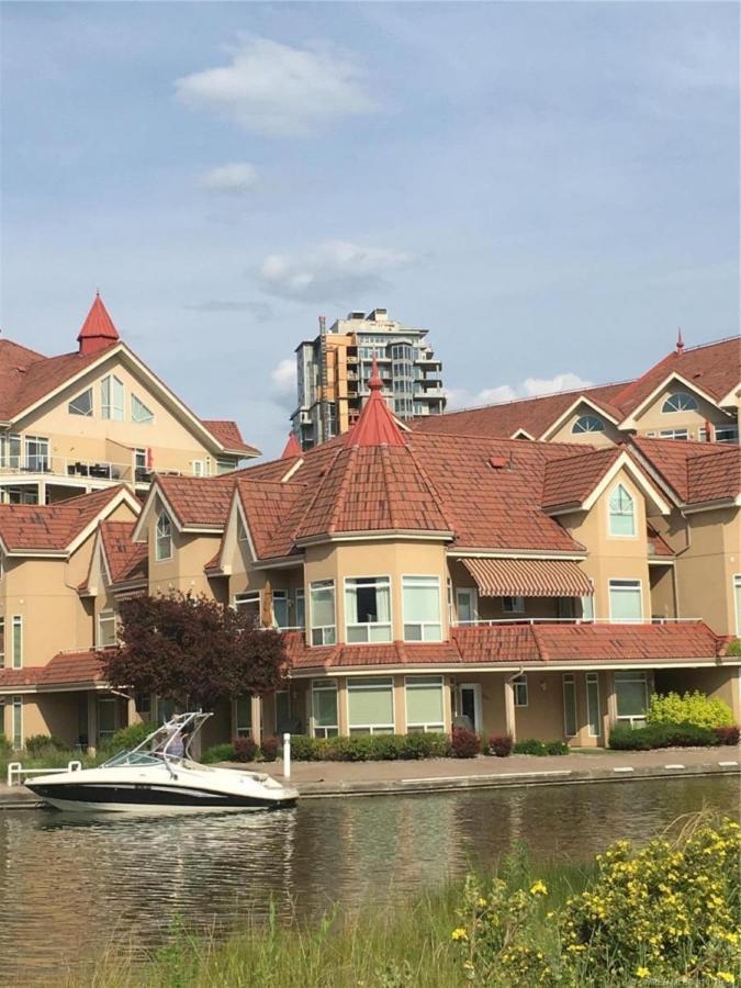 Kelowna Discovery Екстер'єр фото